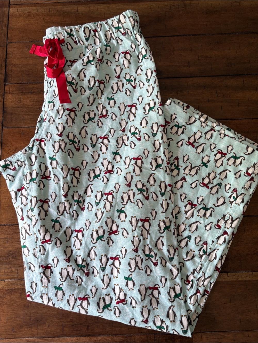Lands' End Women’s Holiday Xmas Blue Penguin Print Pajama Bottoms medium EUC - Picture 1 of 3